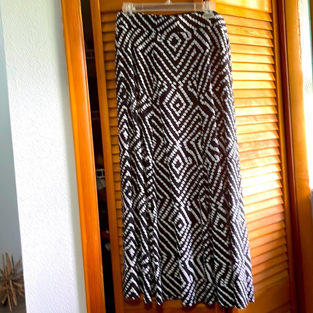 Long skirt